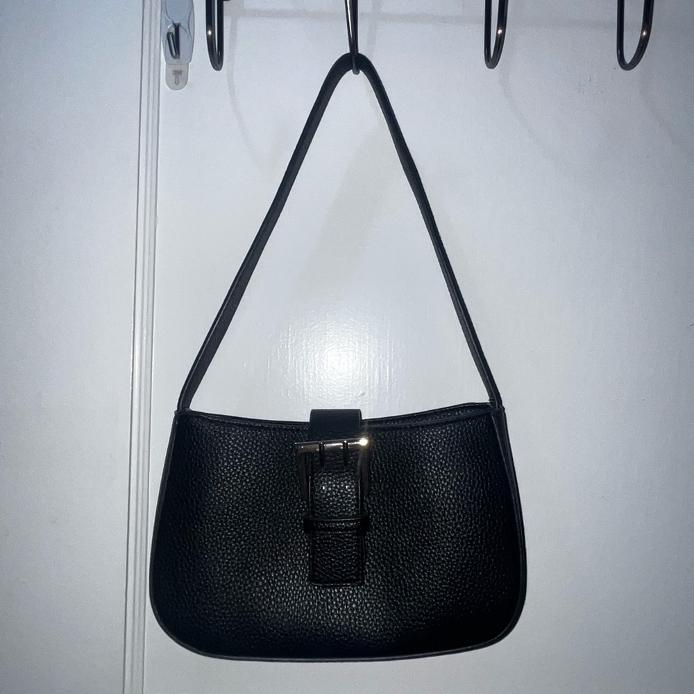 Timeless Black Shoulder Bag with Silver Hardware